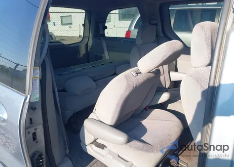 2000 Ford Windstar Se z USA, uszkodzony, nr VIN 2FMZA5242YBA28034